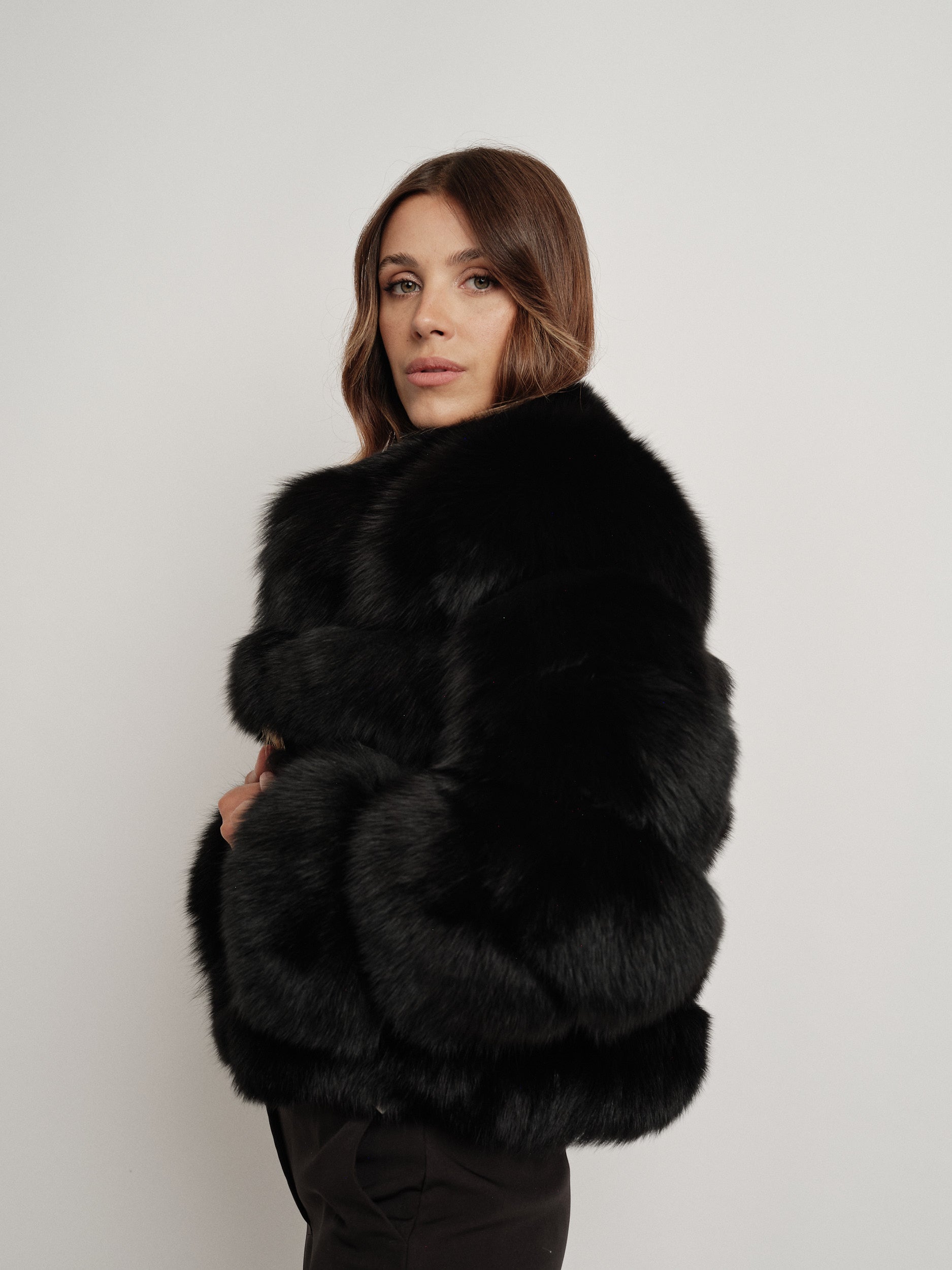 BLACK LUISE FUR