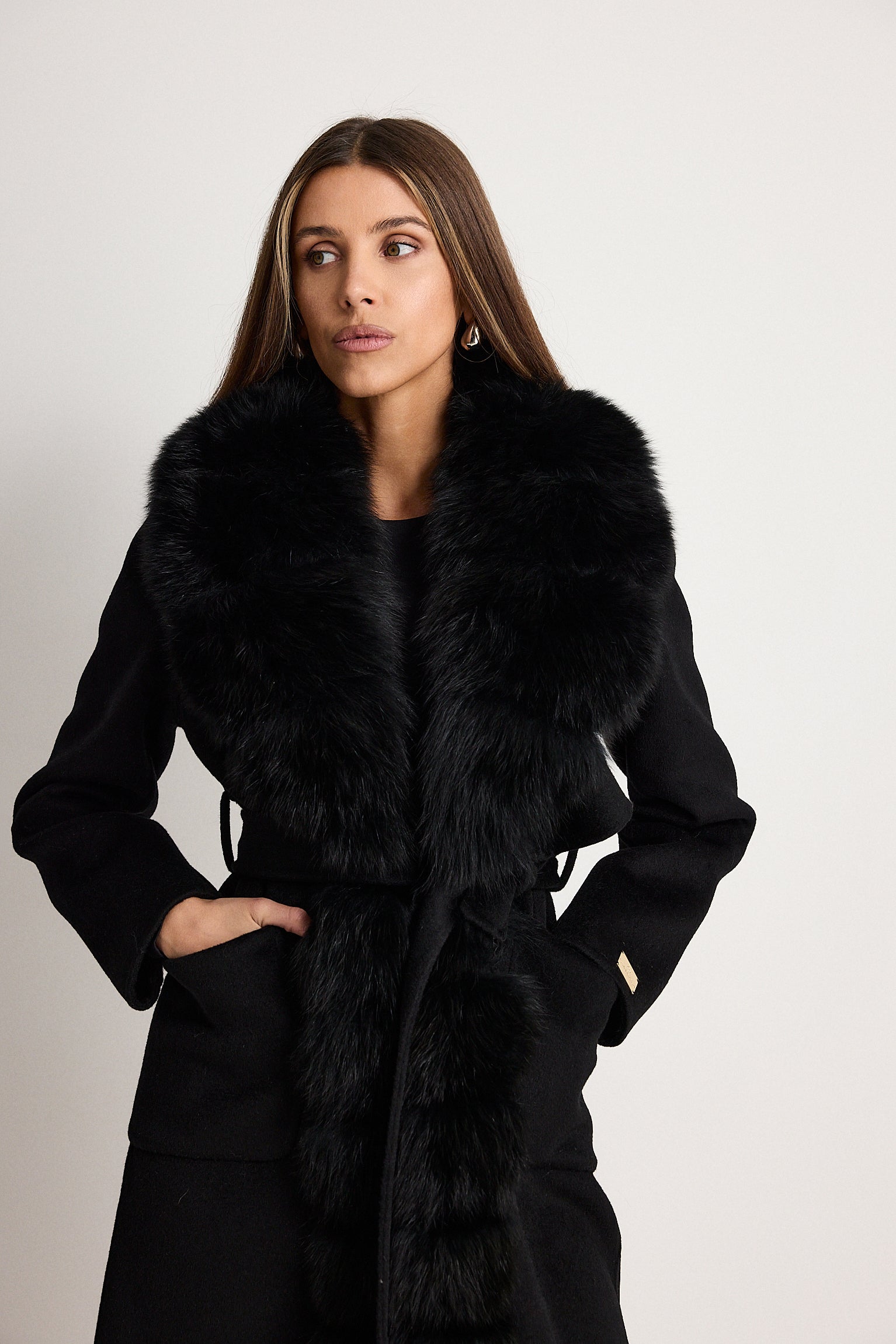 Janet Nero - cappotto da donna in lana e cachemire nero, vista principale | GIUMA Venezia