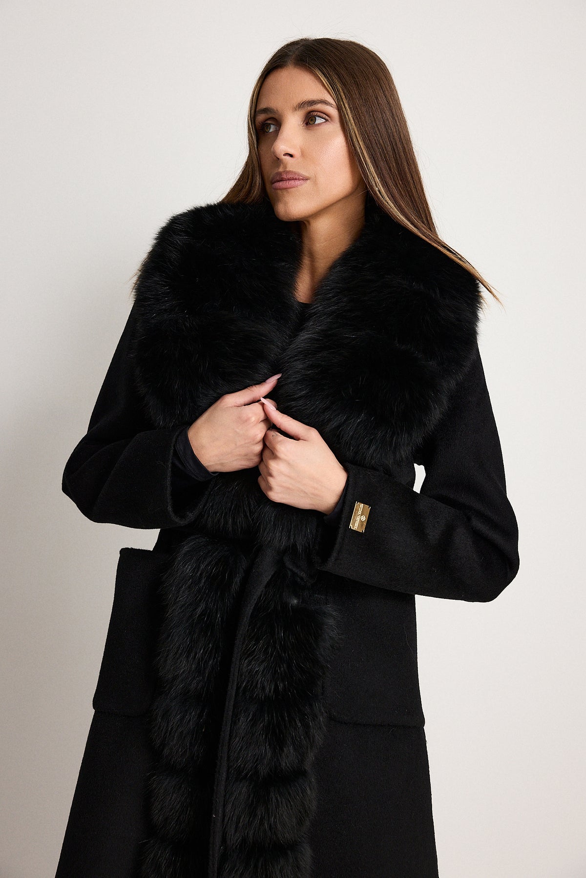 Janet Nero - cappotto da donna in lana e cachemire nero, dettaglio 3 | GIUMA Venezia