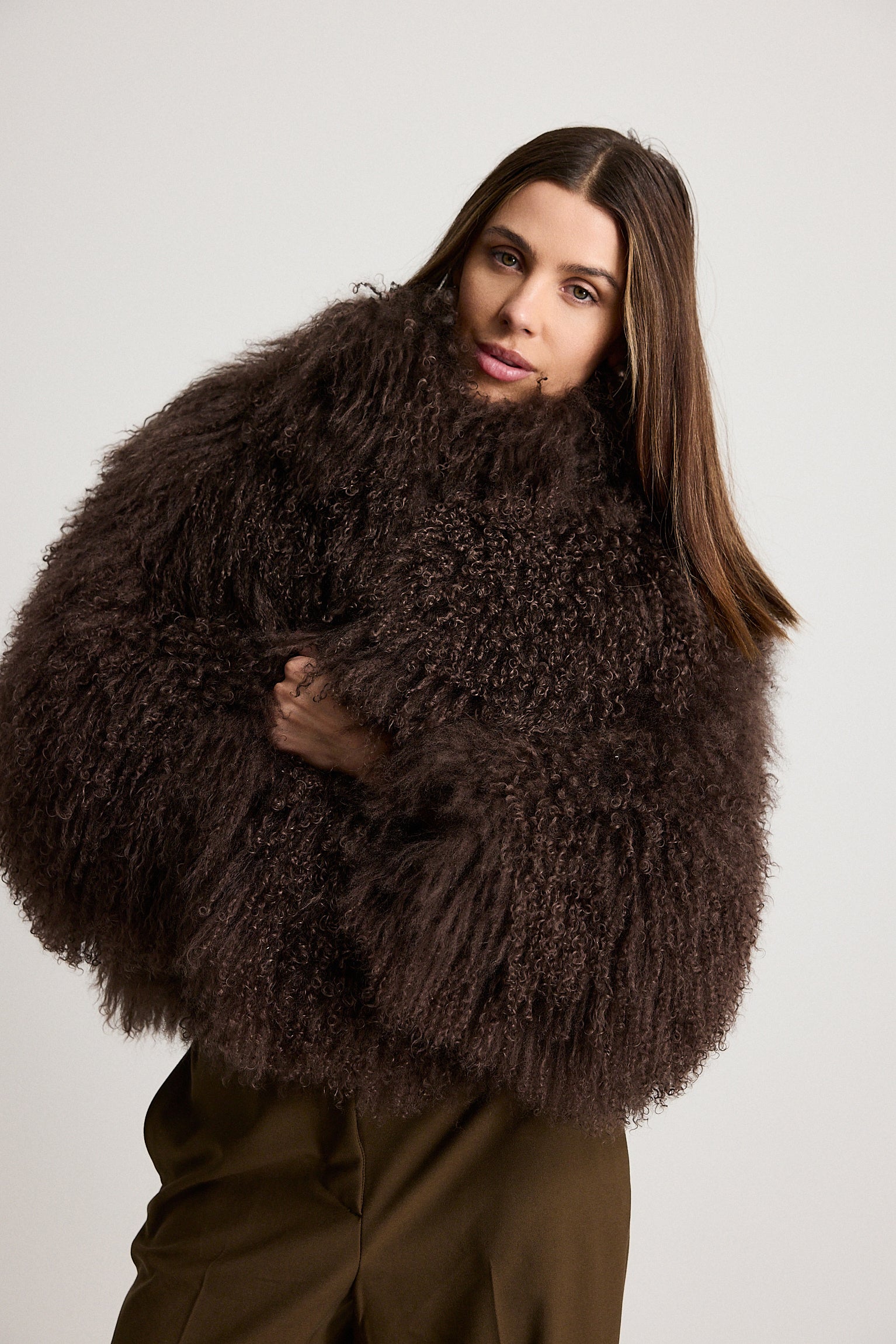 Esme Marrone - pelliccia da donna in Mongolian marrone, dettaglio 7 | GIUMA Venezia