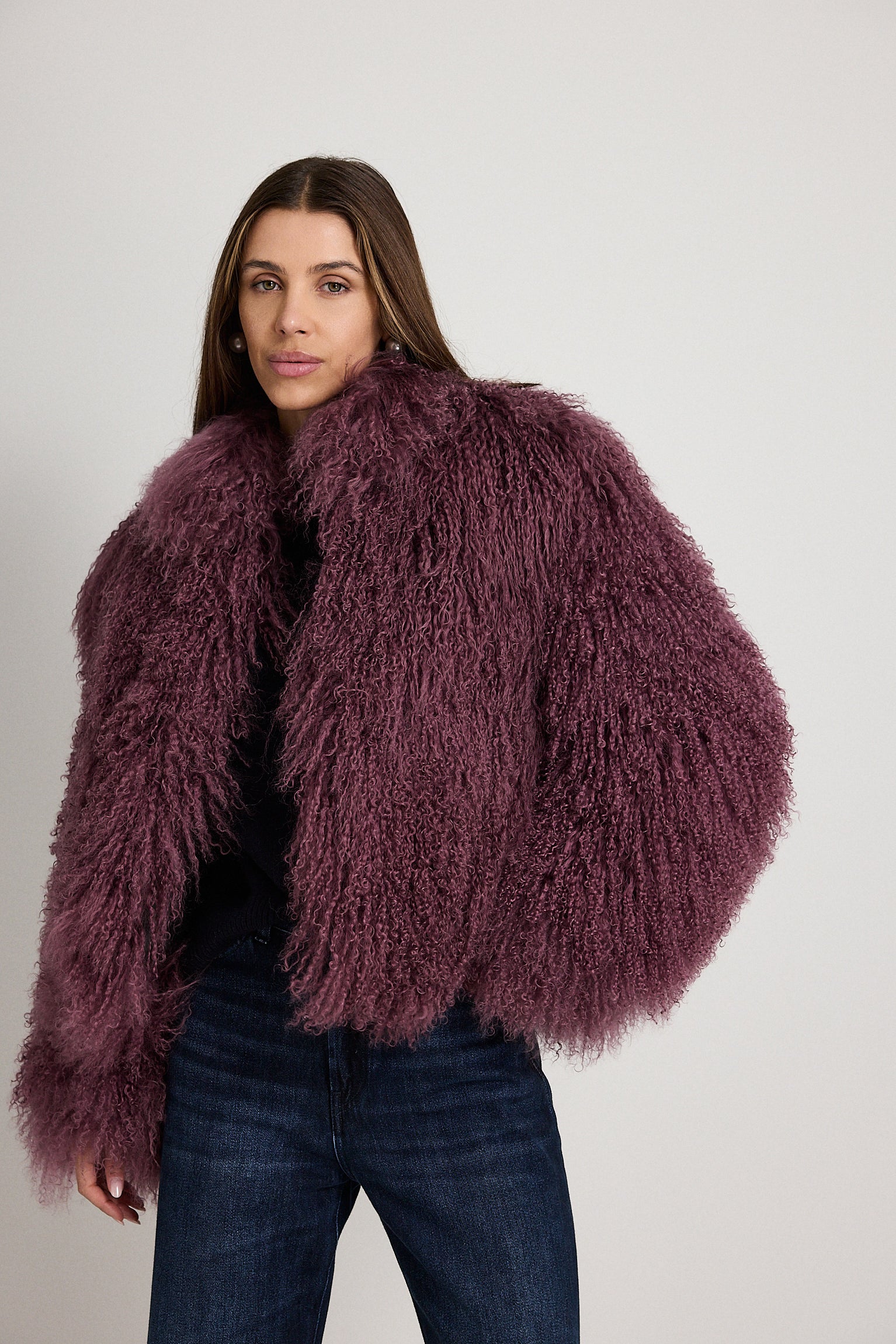Esme Burgundy - pelliccia da donna in Mongolian bordeaux, vista principale | GIUMA Venezia