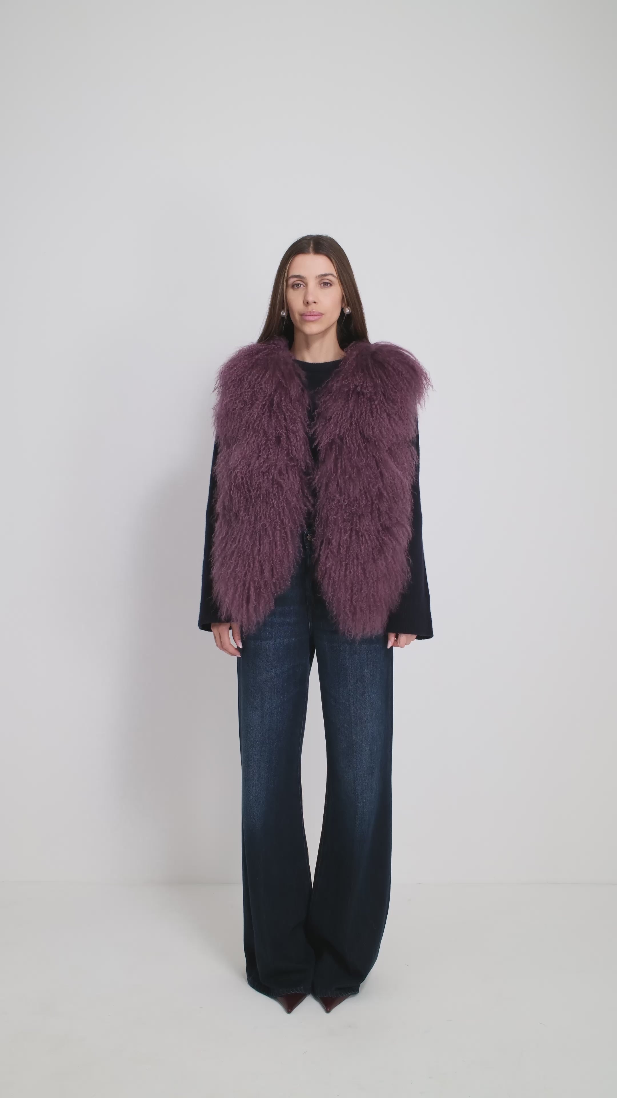 VERA BURGUNDY