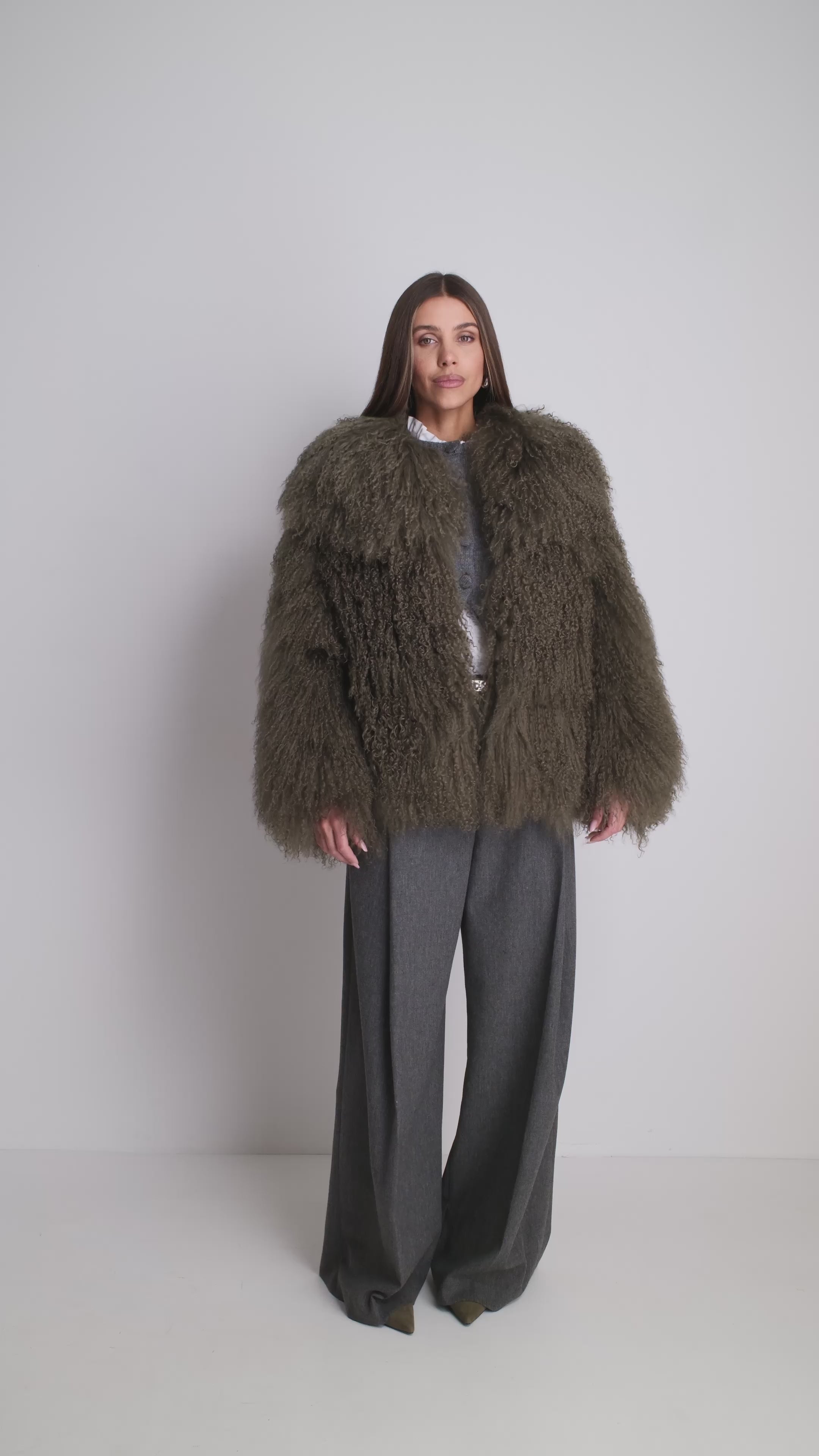 ELSA LONG GREEN