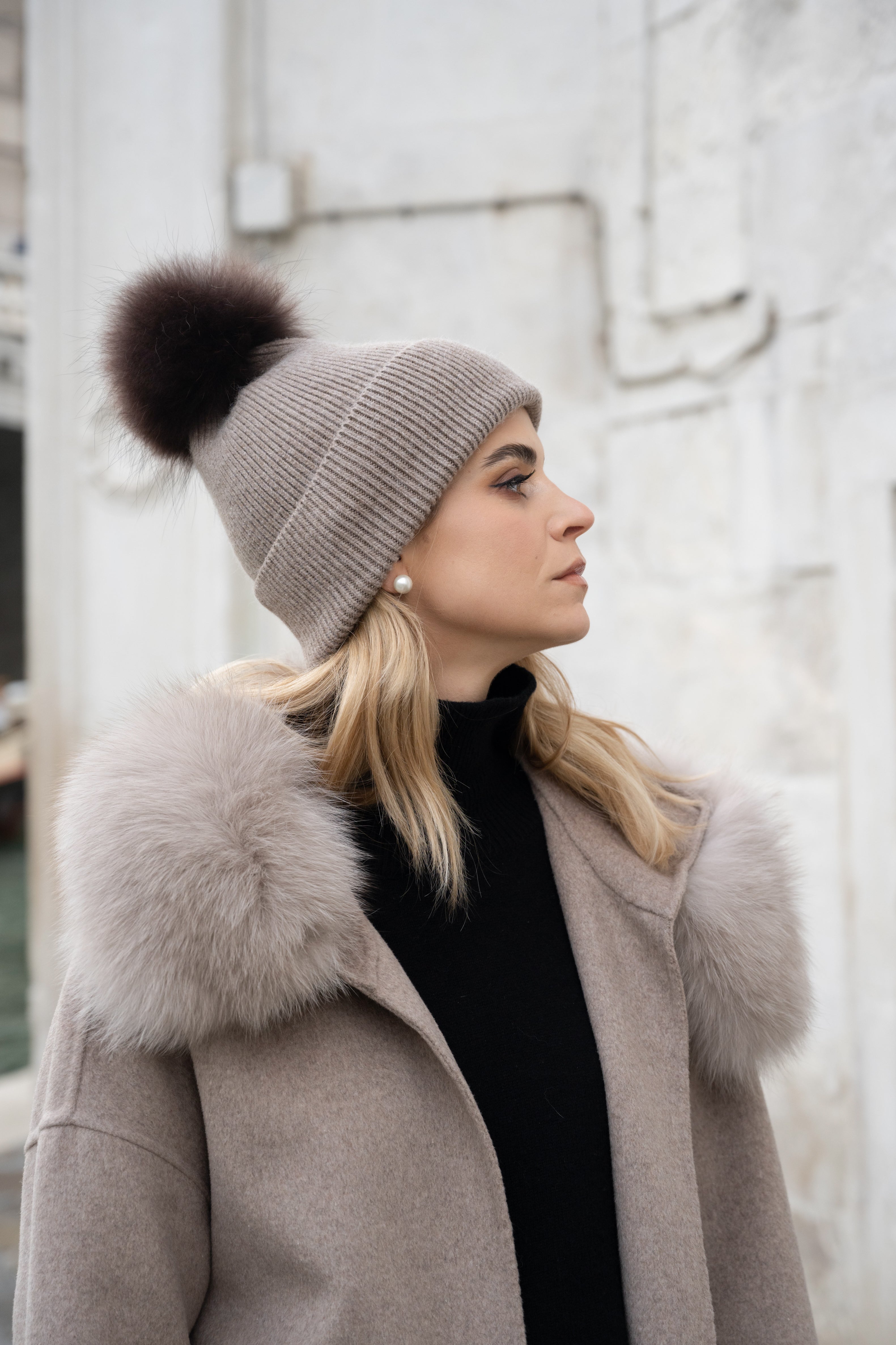 Cashmere wool hat