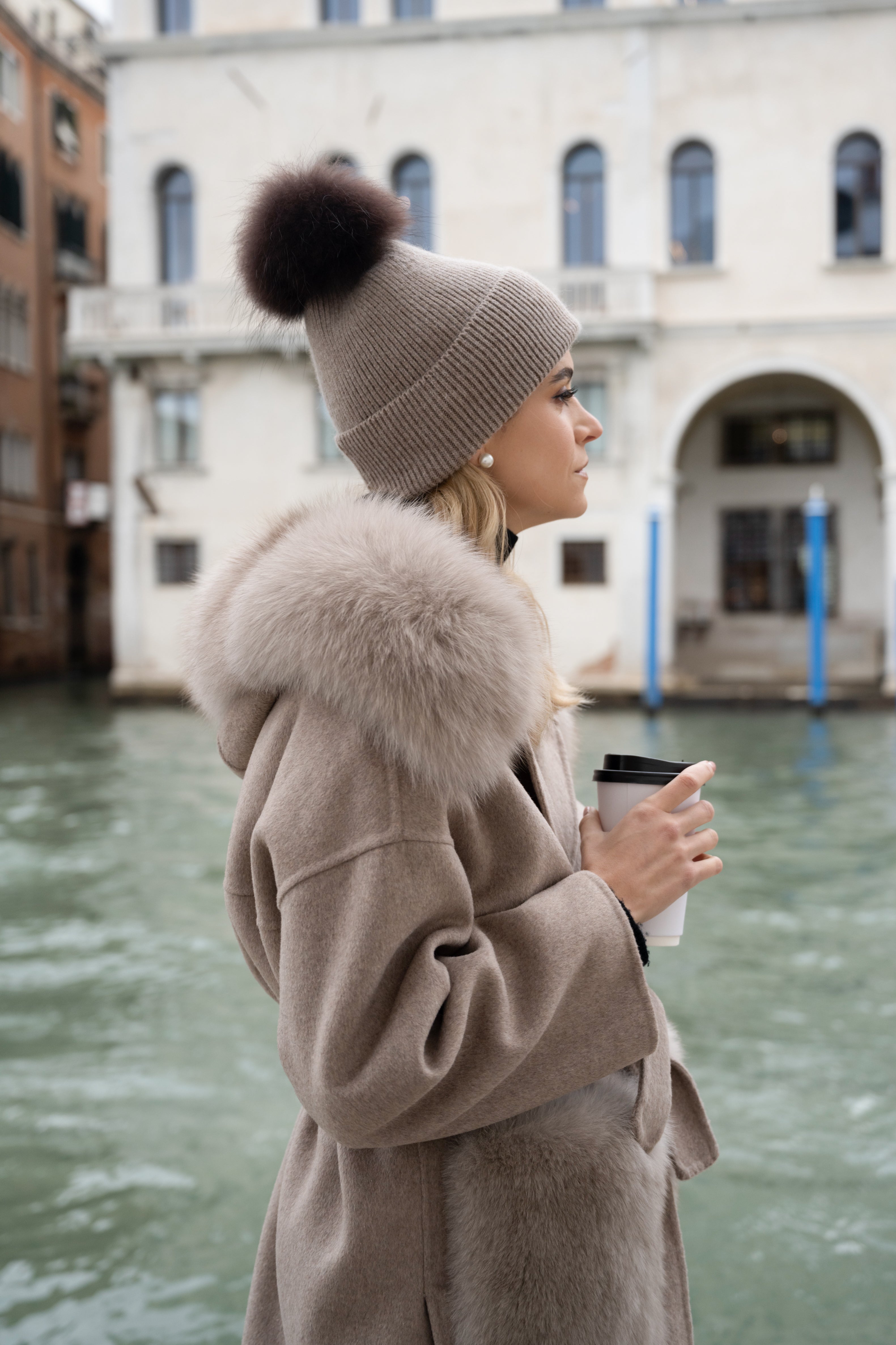 Cashmere wool hat