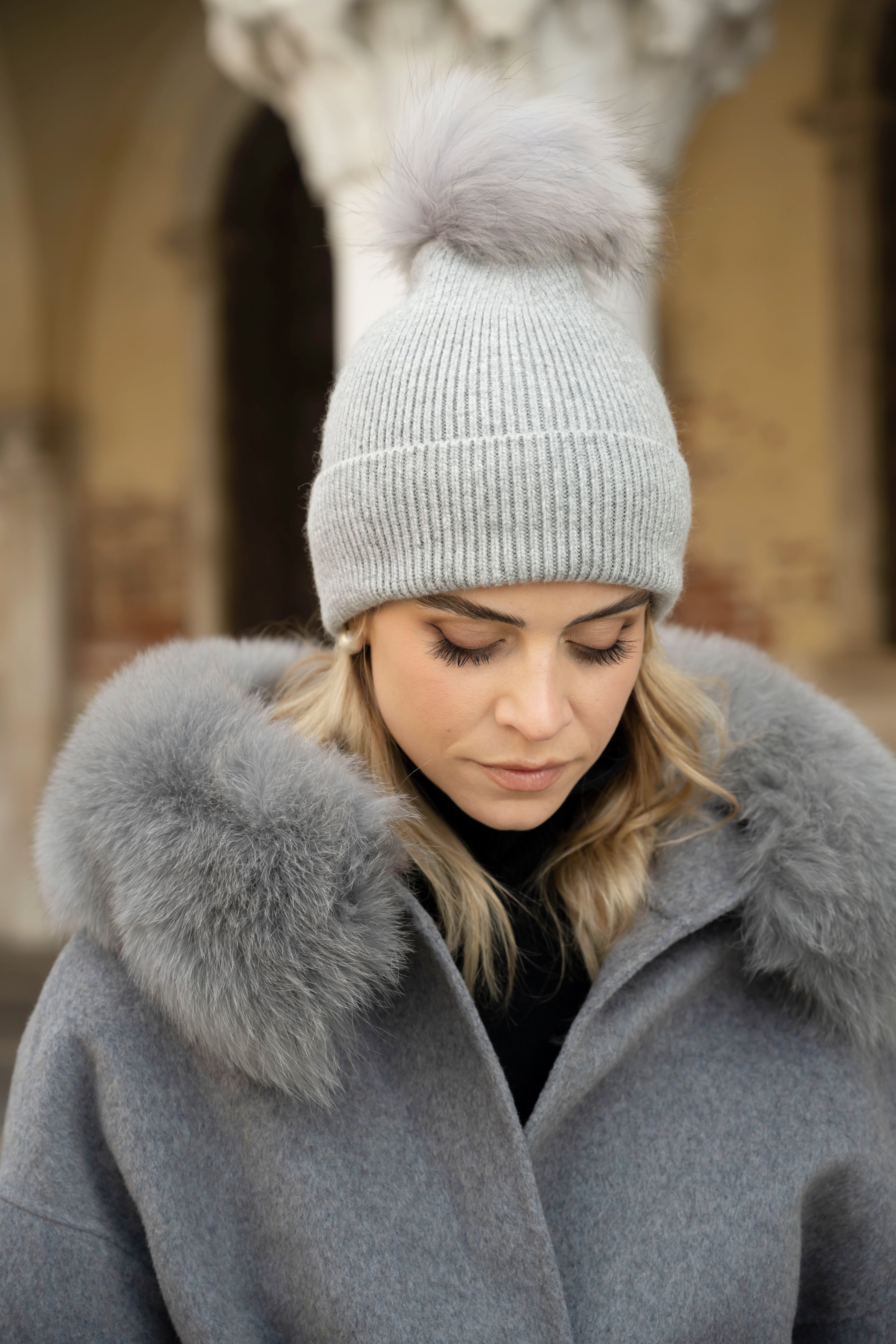 Cashmere wool hat